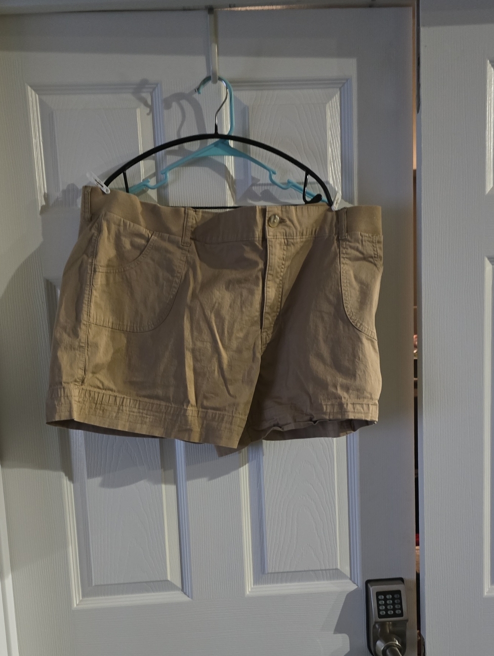 Lee Riders Midrise Khaki Shorts